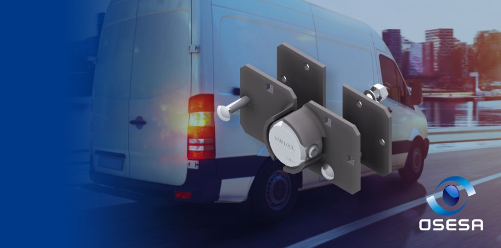En OSESA desarrollamos soluciones especializadas como los candados Vanlock, diseñados para entregar máxima protección en vehículos de transporte y cortinas metálicas.