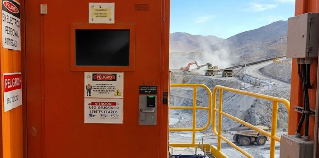 OSESA y Johnson Controls, desarrollan una solución que redefine los estándares de seguridad industrial: la integración del CCAA Kantech con la avanzada línea de cámaras IP Illustra.